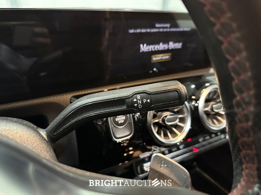 Mercedes-Benz CLA 250 e Business Solution AMG Limited 262pk 2021 (Origineel-NL) CLA-Klasse, L-938-SP