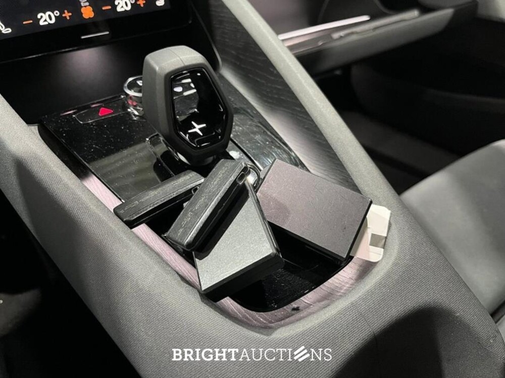 Polestar 2 Long Range Dual Motor Launch Edition 78 kWh 408pk 2020 (Origineel-NL), K-153-DZ