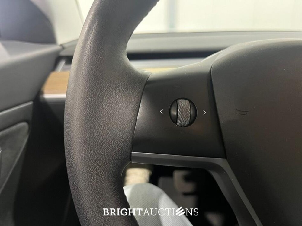 Tesla Model 3 Standard RWD Plus 60 kWh 238pk 2021 (Origineel-NL), K-915-VR