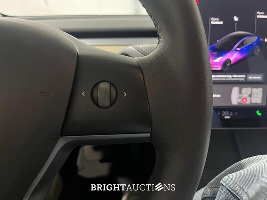 Tesla Model 3 Standard RWD Plus 60 kWh 238pk 2021 (Origineel-NL), K-915-VR