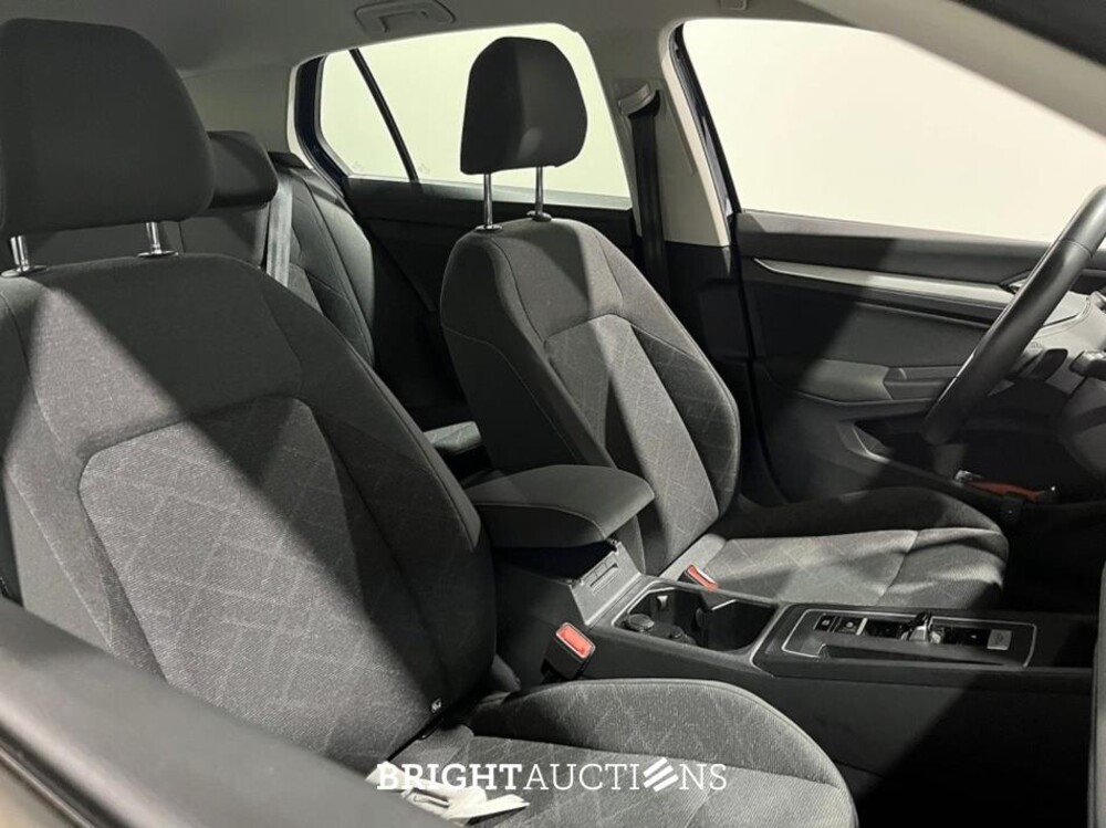 Volkswagen Golf eTSI Life 1.0 110pk 2020 (Origineel-NL), K-513-GT