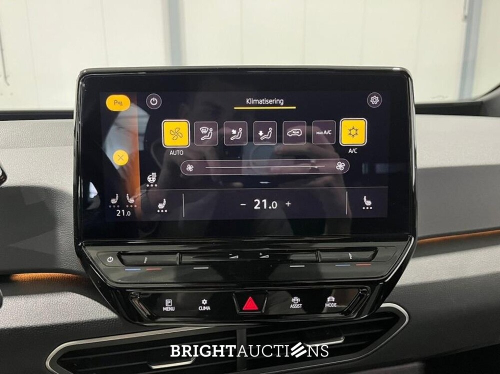 Volkswagen ID.3 Life 58 kWh 143pk 2021 (Origineel-NL), N-079-FZ