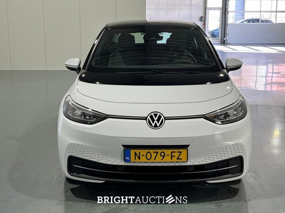 Volkswagen ID.3 Life 58 kWh 143pk 2021 (Origineel-NL), N-079-FZ