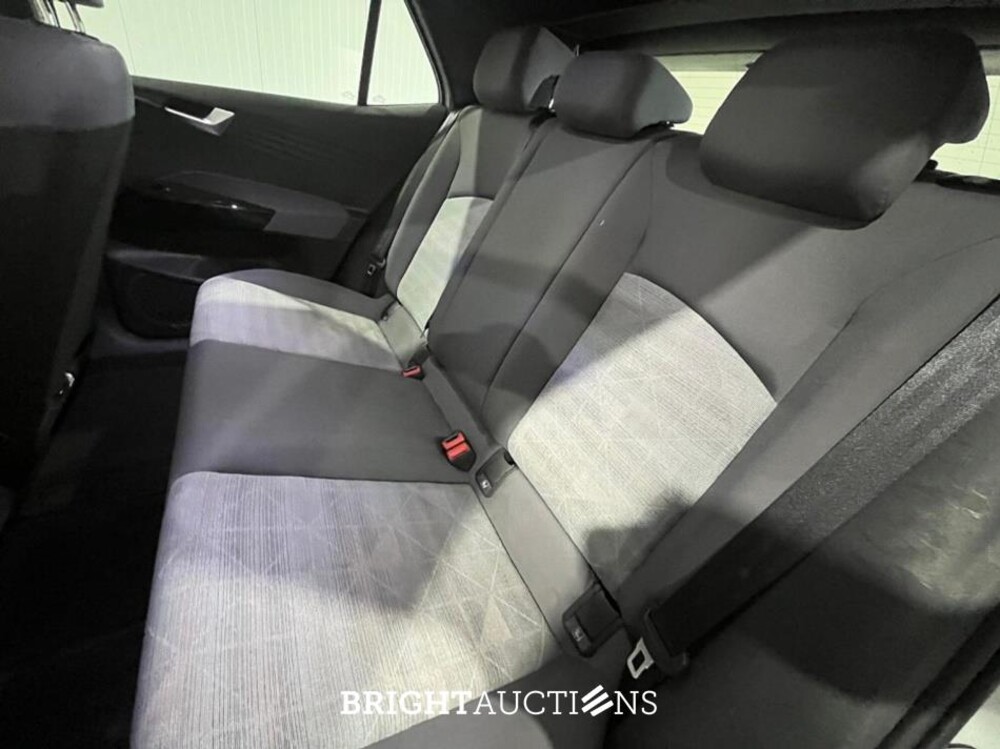 Volkswagen ID.3 Life 58 kWh 143pk 2021 (Origineel-NL), N-079-FZ