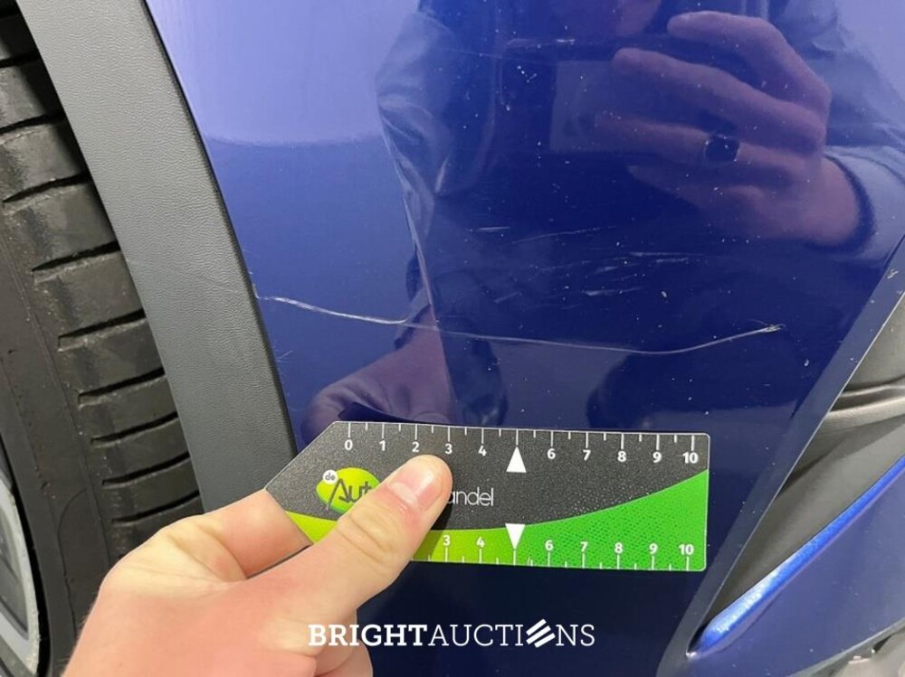 Volkswagen ID.4 Business 77 kWh 204pk 2021 (Origineel-NL), L-815-LS