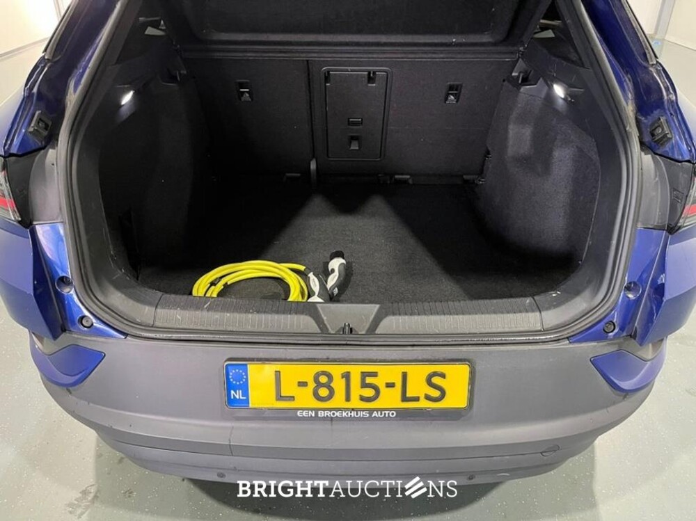 Volkswagen ID.4 Business 77 kWh 204pk 2021 (Origineel-NL), L-815-LS