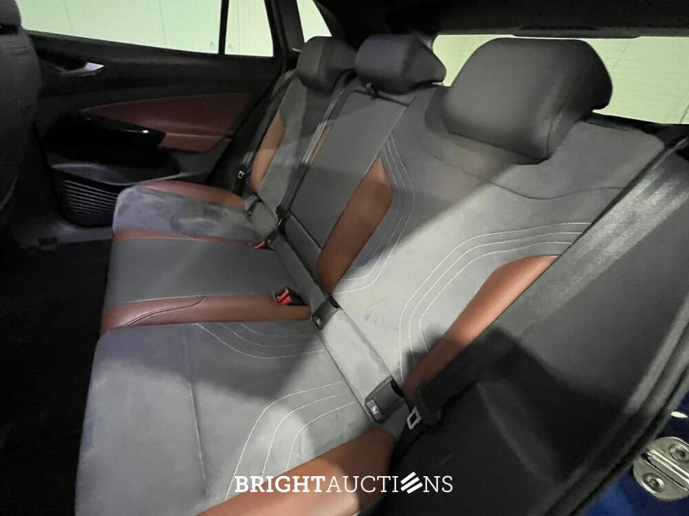 Volkswagen ID.4 Business 77 kWh 204pk 2021 (Origineel-NL), L-815-LS