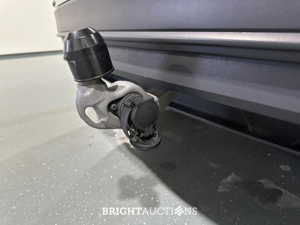 Volkswagen Tiguan Life Business 1.5 TSI 131pk 2021 (Origineel-NL), K-182-JS