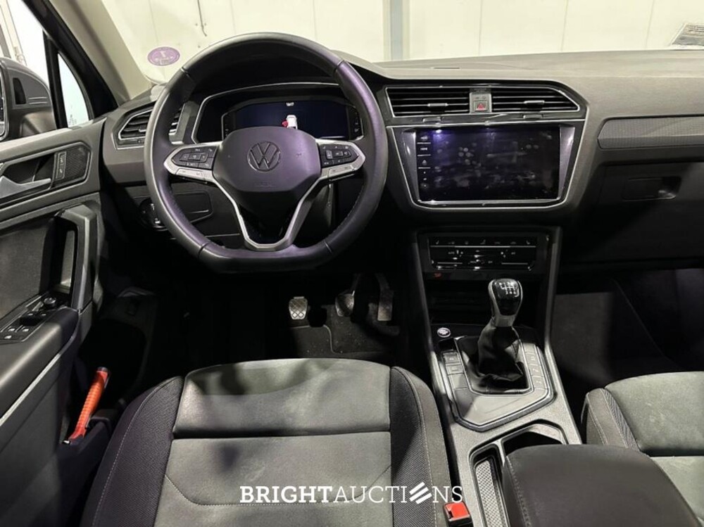 Volkswagen Tiguan Life Business 1.5 TSI 131pk 2021 (Origineel-NL), K-182-JS
