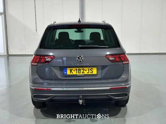 Volkswagen Tiguan Life Business 1.5 TSI 131pk 2021 (Origineel-NL), K-182-JS