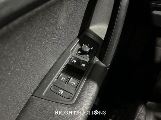 Volkswagen Tiguan Life Business 1.5 TSI 131pk 2021 (Origineel-NL), K-182-JS