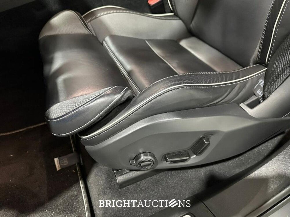 Volvo XC60 B4 R-Design 2.0 197pk 2021 (Origineel-NL), K-849-ZS