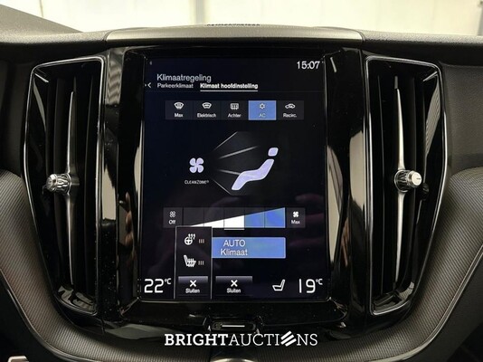 Volvo XC60 B4 R-Design 2.0 197pk 2021 (Origineel-NL), K-849-ZS