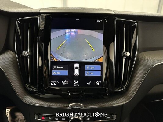 Volvo XC60 B4 R-Design 2.0 197pk 2021 (Origineel-NL), K-849-ZS