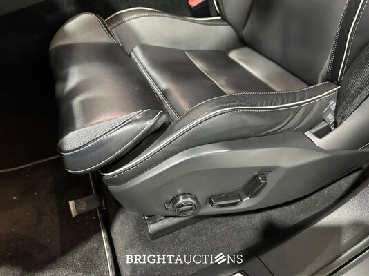 Volvo XC60 B4 R-Design 2.0 197pk 2021 (Origineel-NL), K-849-ZS