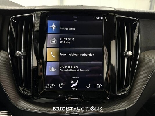Volvo XC60 B4 R-Design 2.0 197pk 2021 (Origineel-NL), K-849-ZS