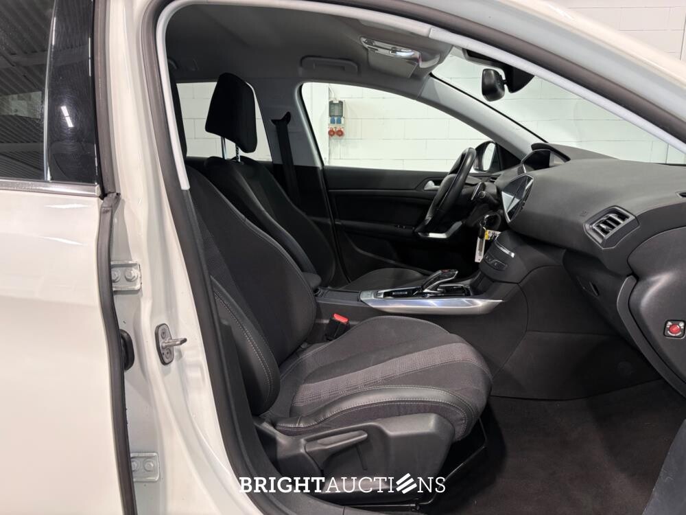 Peugeot 308 SW Allure 1.2 PureTech 131pk 2021, P-660-KD