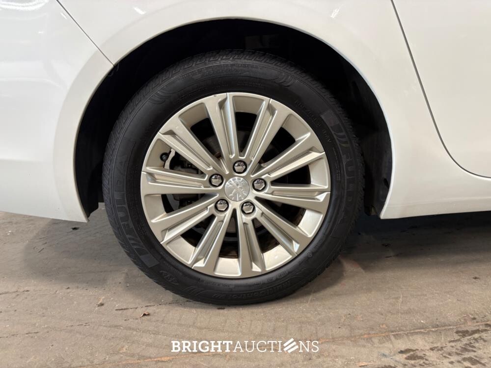 Peugeot 308 SW Allure 1.2 PureTech 131pk 2021, P-660-KD