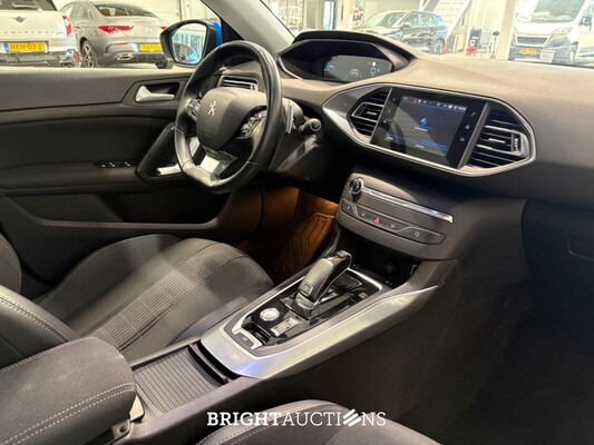Peugeot 308 SW Allure Avantage 1.2 PureTech 131pk 2021, P-669-KV