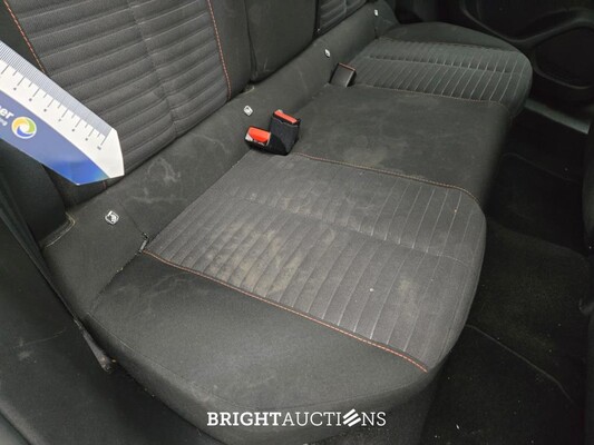 Peugeot 2008 Blue Lease Active 1.2 PureTech 102pk 2021 (Origineel-NL), K-518-TF