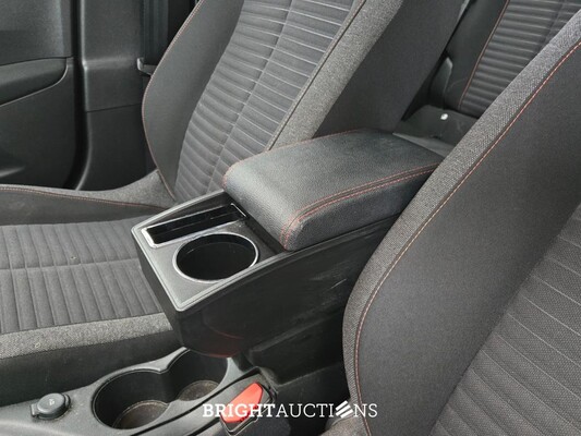 Peugeot 2008 Blue Lease Active 1.2 PureTech 102pk 2021 (Origineel-NL), K-518-TF