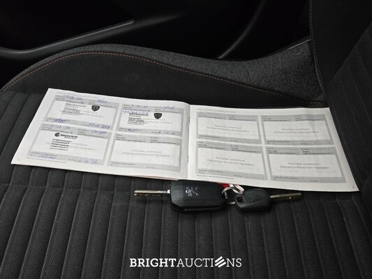 Peugeot 2008 Blue Lease Active 1.2 PureTech 102pk 2021 (Origineel-NL), K-518-TF