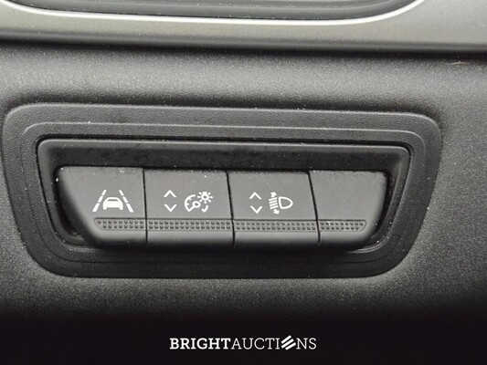 Renault Captur 90 Zen 1.0 TCe 91pk 2022 (Origineel-NL), P-696-JZ