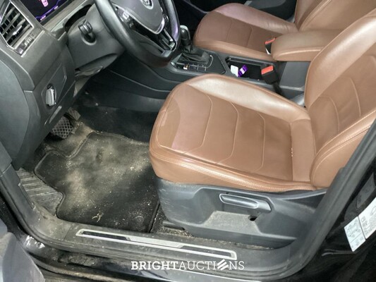 Volkswagen Tiguan Allspace Highline 1.5 TSI 150pk 2020 (Origineel-NL), H-637-JB