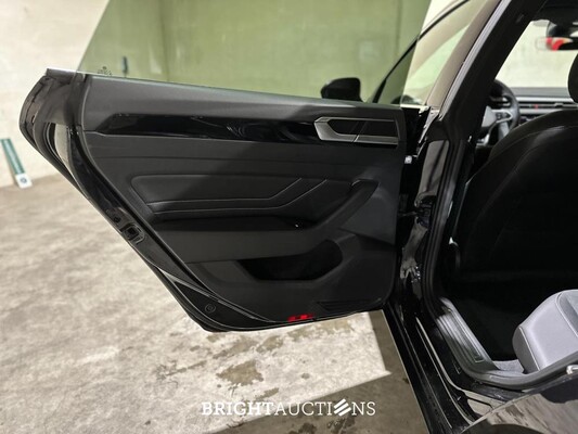 Volkswagen Arteon Shooting Brake 1.4 eHybrid 160kW 6-DSG R-Line Business+ 218pk 2022 (Origineel-NL+1e eigenaar), P-946-TG 