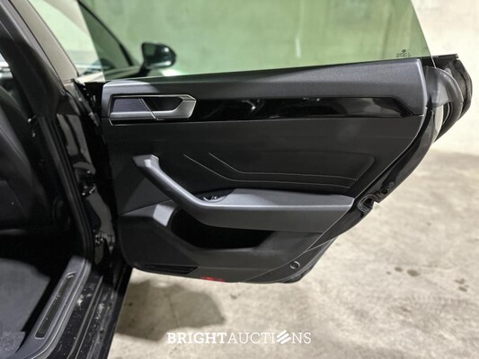 Volkswagen Arteon Shooting Brake 1.4 eHybrid 160kW 6-DSG R-Line Business+ 218pk 2022 (Origineel-NL+1e eigenaar), P-946-TG 