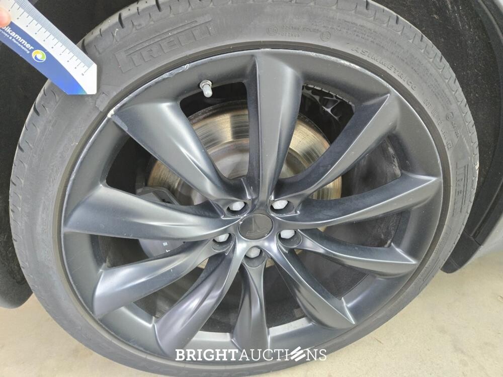Tesla Model X 7p 418pk 2018 (Origineel-NL), SZ-082-G