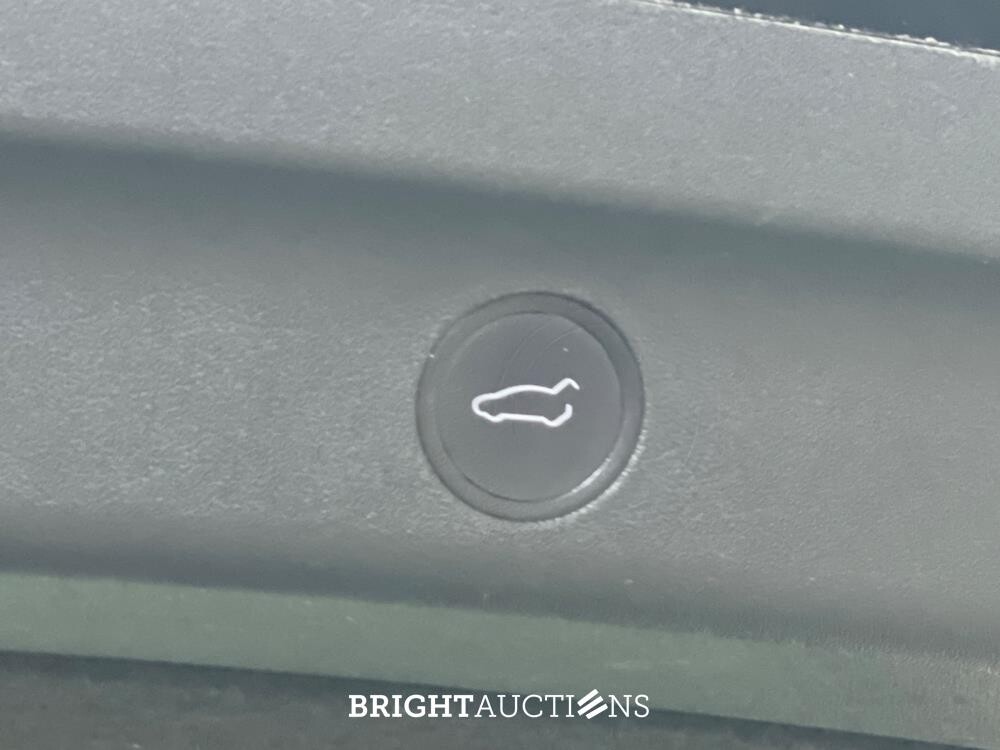 Tesla Model Y Long Range AWD 75 kWh 351pk 2021, P-271-KF