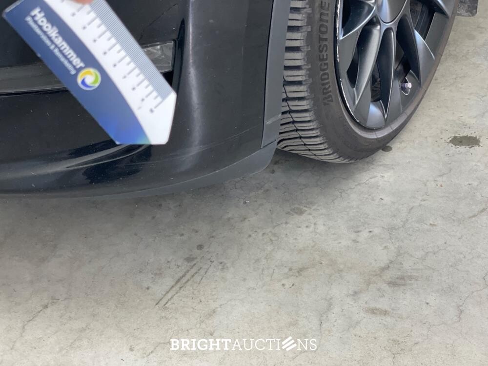 Tesla Model Y Long Range AWD 75 kWh 351pk 2021, P-271-KF