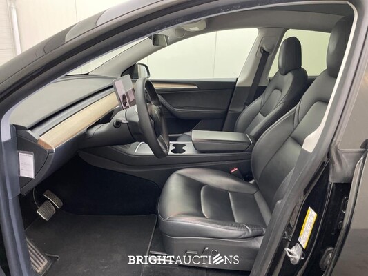 Tesla Model Y Long Range AWD 75 kWh 351pk 2021, P-271-KF