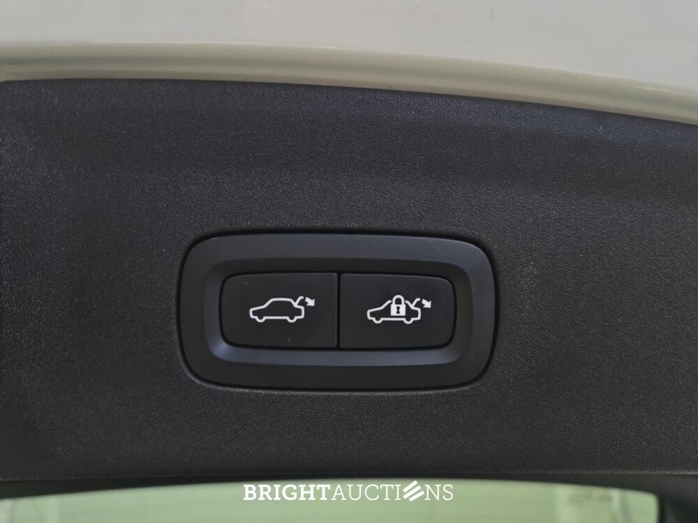 Polestar 2 Long Range Dual Motor Launch Edition 78 kWh 408pk 2020 (Origineel-NL), J-686-LH