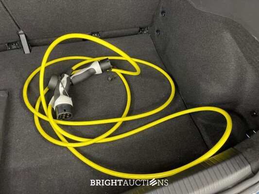 CUPRA Born Business 62 kWh 204pk 2023 (Origineel-NL), S-227-PG