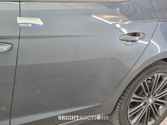 SEAT Leon ST EcoTSI Business Intense 1.0 116pk 2019, J-671-TB