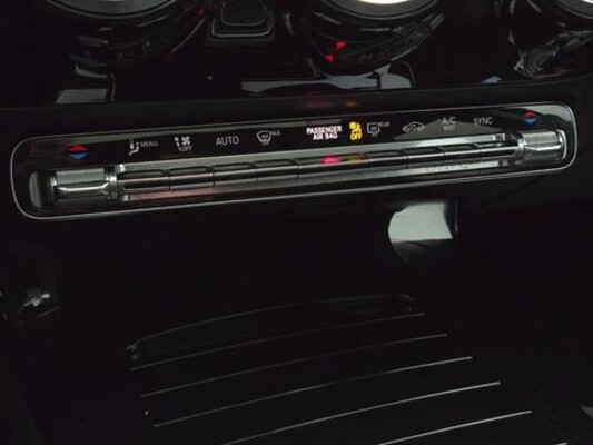 Mercedes-Benz A 180 Business Solution AMG 136pk 2020 (Origineel-NL) A-klasse, H-152-HP