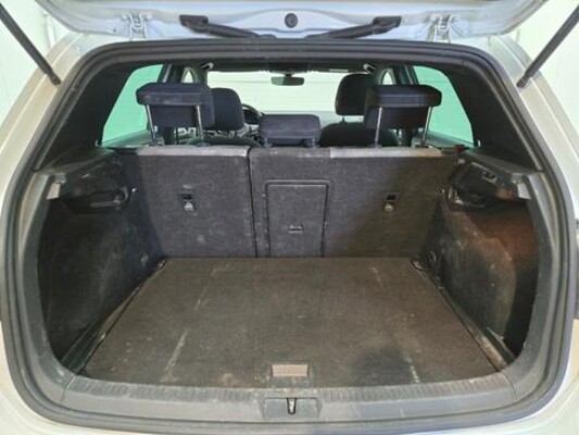 Volkswagen Golf Highline Business R 1.5 TSI 150pk 2019 (Origineel-NL), XG-637-X