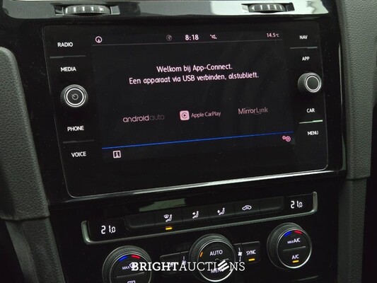 Volkswagen Golf Highline Business R 1.5 TSI 150pk 2019 (Origineel-NL), XG-637-X