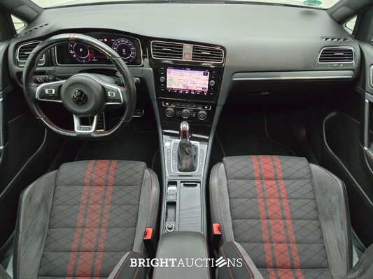 Volkswagen Golf GTI TCR 2.0 TSI 290pk 2019, T-176-XR