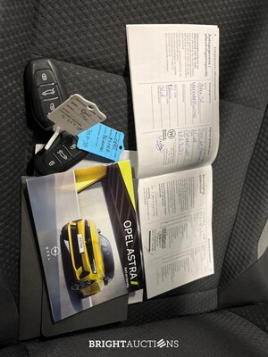 Opel Astra Sports Tourer Turbo 1.2 110PS 2023 (Original-NL), T-357-JB