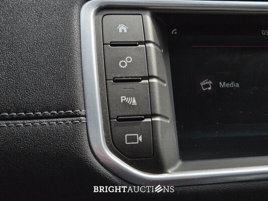 Land Rover Range Rover Evoque TD4 HSE Dynamic 2.0 150pk 2018, P-690-LR