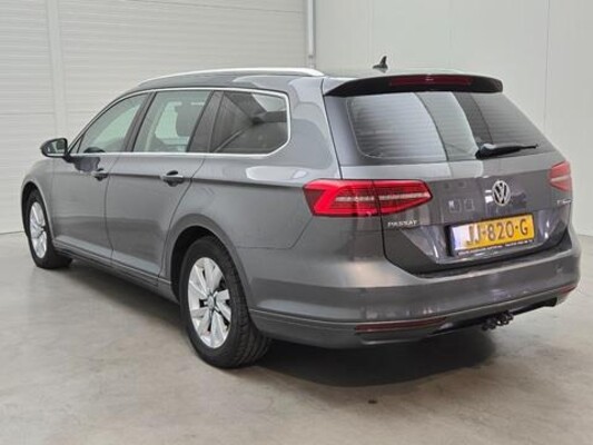 Volkswagen Passat Variant ACT Connected Series 1.4 TSI 150pk 2016 (Origineel-NL), JJ-820-G