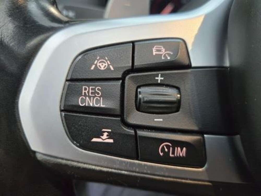 BMW 5-serie High Executive 252pk 2017 (Origineel-NL), NJ-960-R