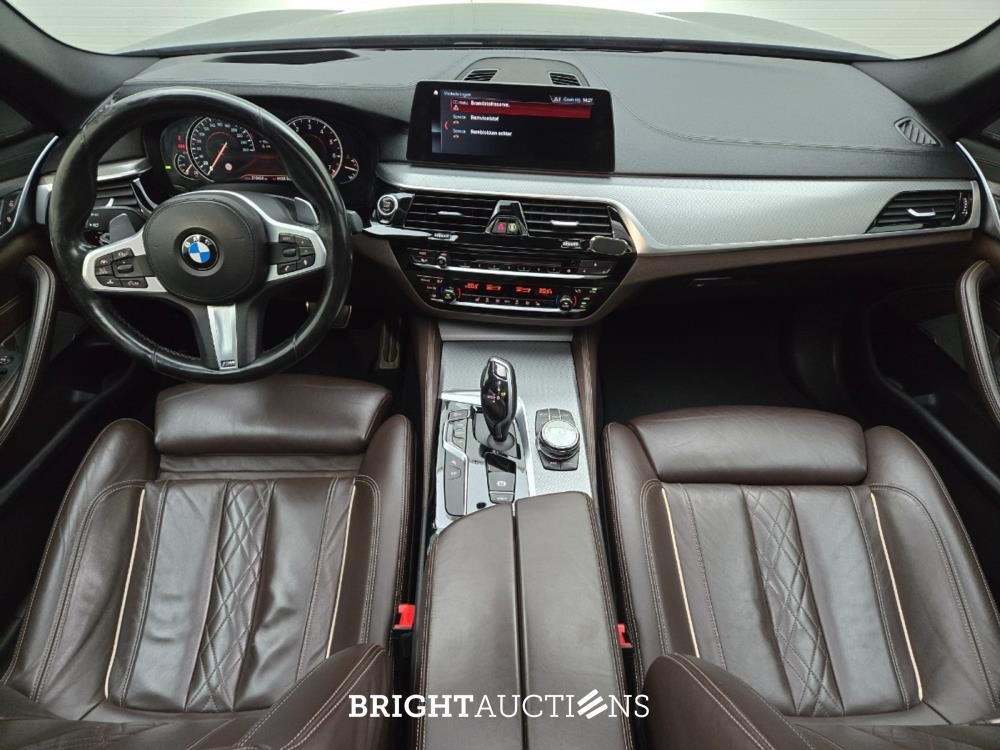 BMW 5er High Executive 252hp 2017 (Original-NL), NJ-960-R
