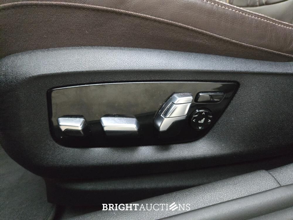 BMW 5-serie High Executive 252pk 2017 (Origineel-NL), NJ-960-R
