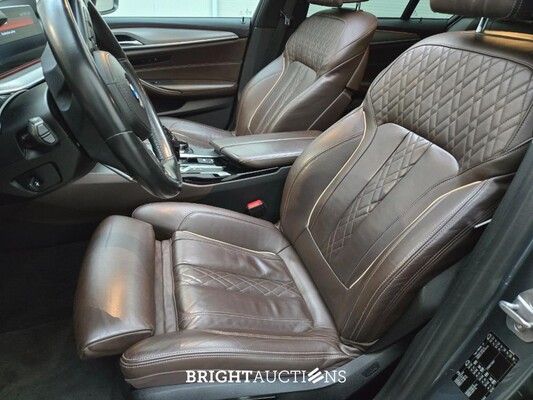 BMW 5-serie High Executive 252pk 2017 (Origineel-NL), NJ-960-R