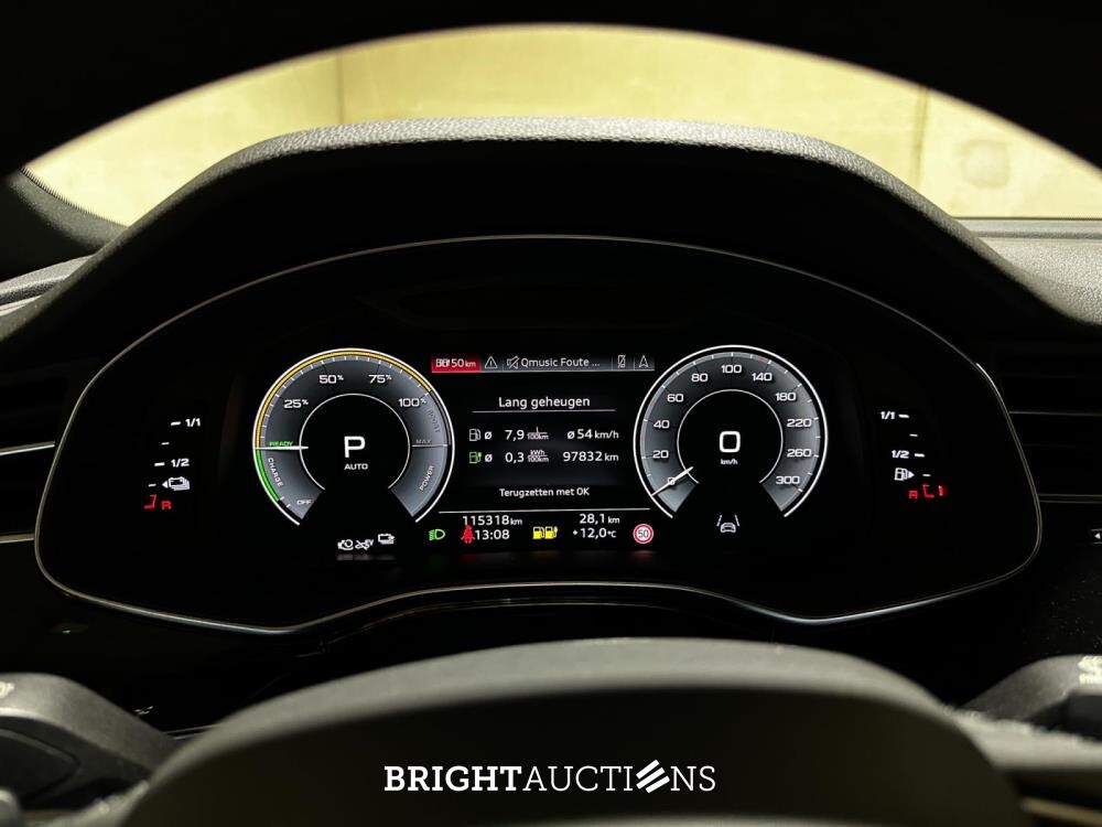 Audi Q7 55 TFSI e Quattro Pro Line Plus 3.0 380pk 2020, N-611-PF