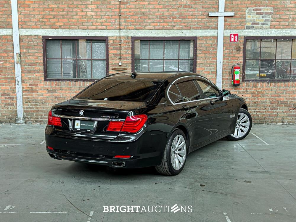 BMW ActiveHybrid7 F04 4.4 V8 7-serie 465pk 2011 -Youngtimer-